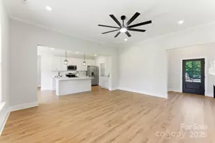 1213 Creek Side Dr, Conover, NC 28613 - Photo 5