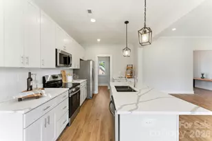 1213 Creek Side Dr, Conover, NC 28613 - Photo 3