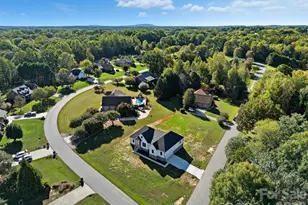 1213 Creek Side Dr, Conover, NC 28613 - Photo 5