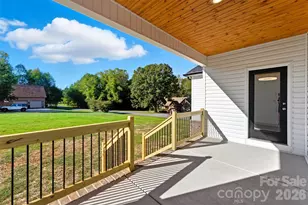 1213 Creek Side Dr, Conover, NC 28613 - Photo 37