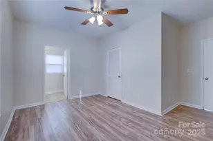 5909 Maple St, Charlotte, NC 28269 - Photo 19