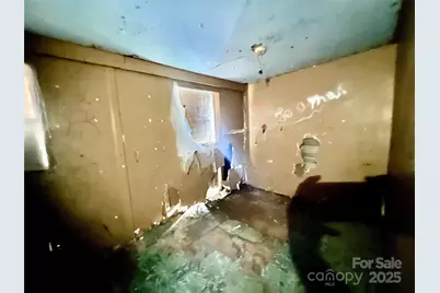 407 Chester Avenue, Great Falls, SC 29055 - Photo 9