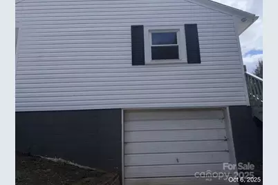 713 Circle Drive NE, Lenoir, NC 28645 - Photo 5