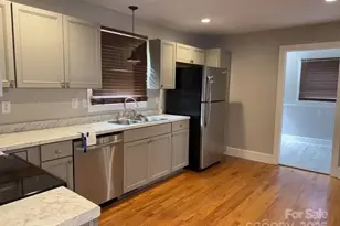 713 Circle Dr NE, Lenoir, NC 28645 - Photo 9