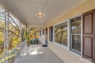 930 Scenic Cir, Waynesville, NC 28786 - Photo 9