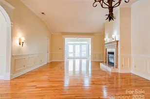 110 Columns Cir, Shelby, NC 28150 - Photo 5