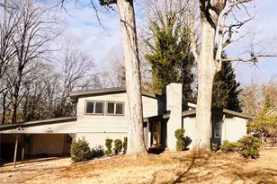 1624 Brentwood Dr, Newton, NC 28658 - Photo 1