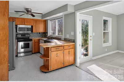 1624 Brentwood Drive, Newton, NC 28658 - Photo 11