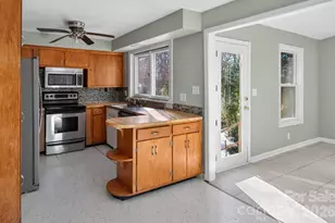 1624 Brentwood Dr, Newton, NC 28658 - Photo 11