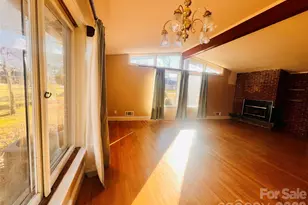 1624 Brentwood Dr, Newton, NC 28658 - Photo 7