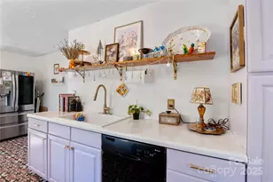 81 Davidson Rd, Asheville, NC 28803 - Photo 9