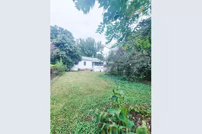 2015 St Paul Street, Charlotte, NC 28216 - Photo 3