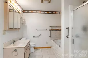 1510 Chestnut Gap Rd, Hendersonville, NC 28792 - Photo 17