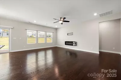 9211 Grisons Court, Charlotte, NC 28278 - Photo 11