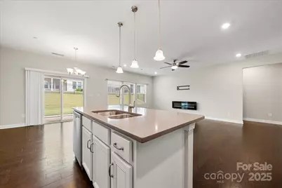 9211 Grisons Court, Charlotte, NC 28278 - Photo 7