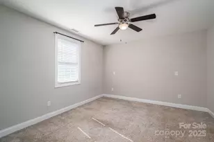 1942 11th Ave NE, Hickory, NC 28601 - Photo 11