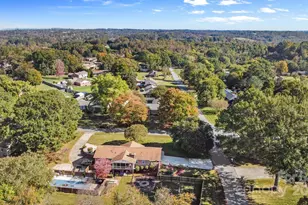 2010 Elizabeth Ave, Hickory, NC 28602 - Photo 31