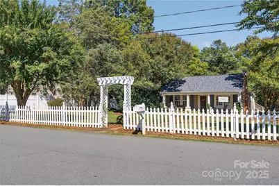 19428 Zion Avenue, Cornelius, NC 28031 - Photo 21