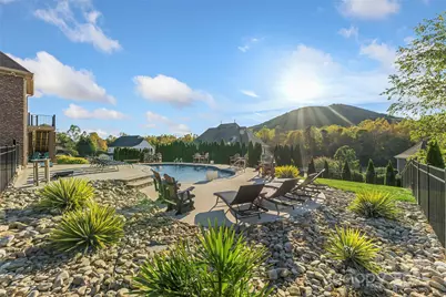 5836 Bakers Point, Hickory, NC 28602 - Photo 45