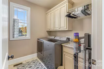 5836 Bakers Point, Hickory, NC 28602 - Photo 23