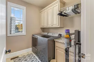 5836 Bakers Point, Hickory, NC 28602 - Photo 23