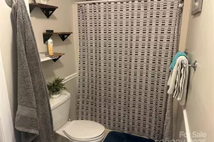 303 Fallingbrook Dr, Belmont, NC 28012 - Photo 23