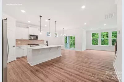 2098 Skyhawk Drive, York, SC 29745 - Photo 5