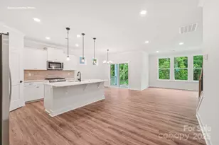 2098 Skyhawk Dr, York, SC 29745 - Photo 5