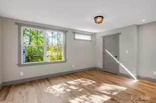 26 Governors View Rd, Asheville, NC 28805 - Photo 11