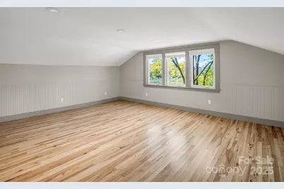 26 Governors View Road, Asheville, NC 28805 - Photo 15