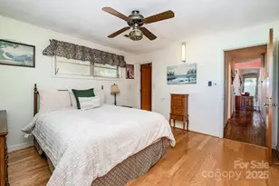 1580 W Cloaninger Ave, Statesville, NC 28625 - Photo 5