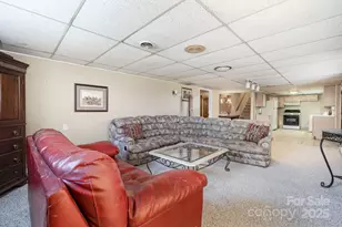 1580 W Cloaninger Ave, Statesville, NC 28625 - Photo 13