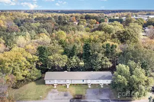 2075 N Whisnant Ave, Newton, NC 28658 - Photo 29