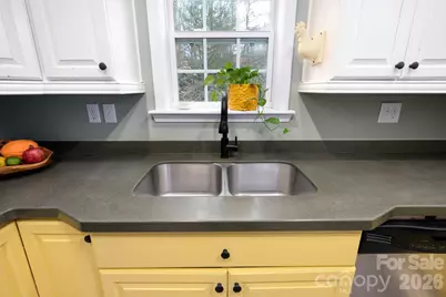 230 Graystone Drive, Burnsville, NC 28714 - Photo 11