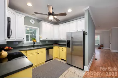 230 Graystone Drive, Burnsville, NC 28714 - Photo 11