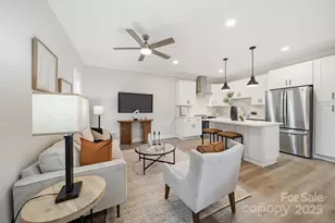 105 N Smallwood Pl, Charlotte, NC 28216 - Photo 9