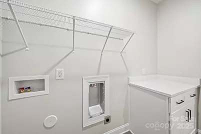 105 N Smallwood Place, Charlotte, NC 28216 - Photo 29