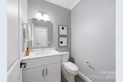 105 N Smallwood Place, Charlotte, NC 28216 - Photo 27