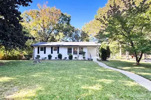 5415 Larchmont Ave, Charlotte, NC 28215 - Photo 1