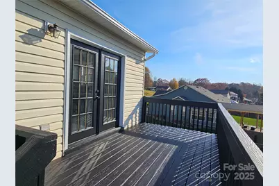 311 N Meadow Drive, Morganton, NC 28655 - Photo 23