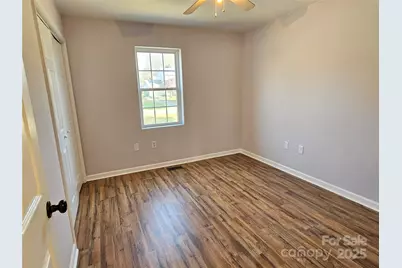 311 N Meadow Drive, Morganton, NC 28655 - Photo 13