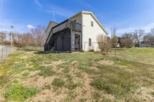 311 N Meadow Dr, Morganton, NC 28655 - Photo 37