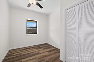 90 Park Street St, Bryson City, NC 28713 - Photo 21