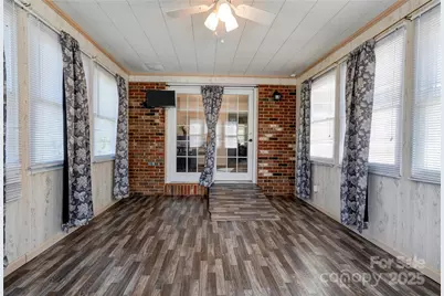 1033 College Avenue, Shelby, NC 28152 - Photo 15