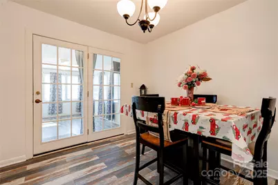 1033 College Avenue, Shelby, NC 28152 - Photo 9