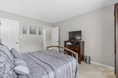 4347 Woodglen Lane, Charlotte, NC 28226 - Photo 21