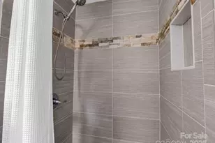 2340 24th Ave NE, Hickory, NC 28601 - Photo 25