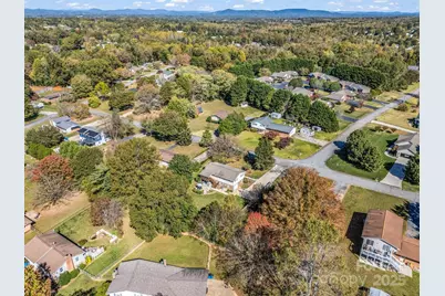 2340 24th Avenue NE, Hickory, NC 28601 - Photo 45