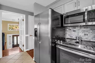 2340 24th Ave NE, Hickory, NC 28601 - Photo 17