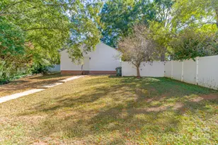 300 Congress Street N, York, SC 29745 - Photo 7